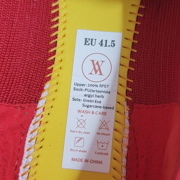 Vivaia Margot Walker Red Lightweight Square Toe V-cut Flats 41.5 Sz 10 - Picture 10 of 16